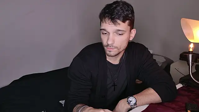 JackDesFeux online show from December 17, 6:02 am