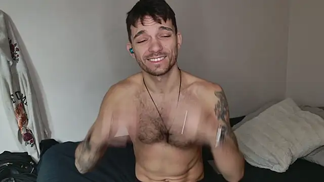 JackDesFeux online show from February 18, 5:33 pm