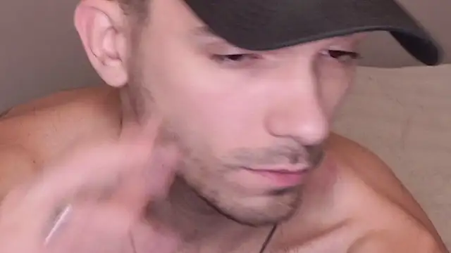 JackDesFeux online show from December 5, 2:22 pm