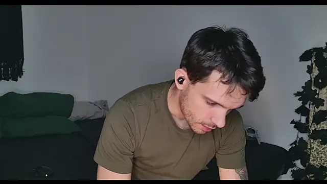 JackDesFeux online show from October 3, 1:21 am