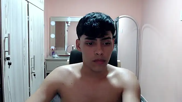 TenderBoyBigCock  online show from November 12, 4:18 am