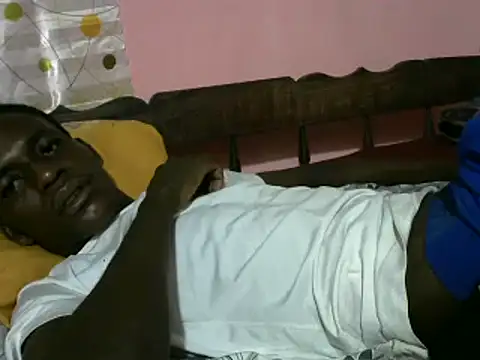 Bigras0011 online show from December 5, 2:42 am