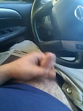 Snapshot of daddysmalldick502 chatting on October 24, 9:27 pm daddysmalldick502 online show from October 24, 9:27 pm