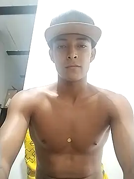 Demiansteven2 online show from January 3, 5:06 am