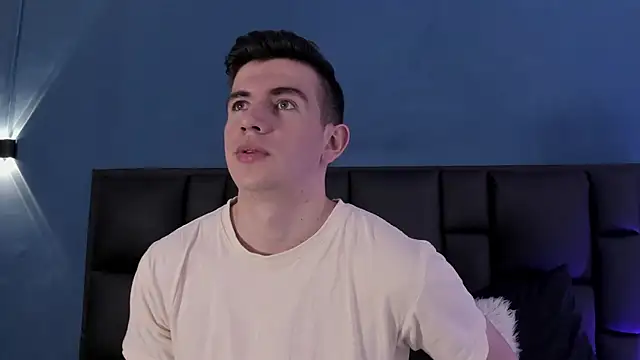 MikaelSlow online show from September 26, 4:43 am