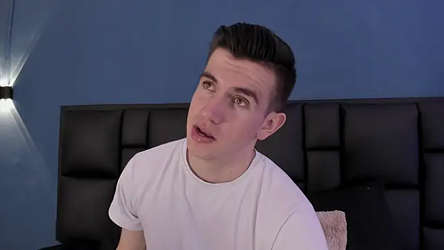 MikaelSlow online show from September 11, 4:22 am