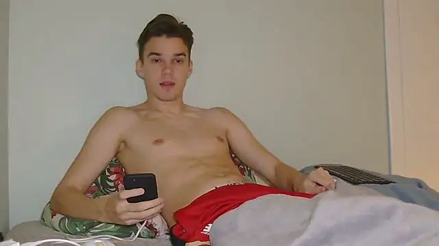 auston rlch online show from September 25, 7:13 pm