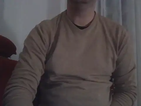 Snapshot of fikoivos chatting on October 31, 8:12 pm fikoivos online show from October 31, 8:12 pm