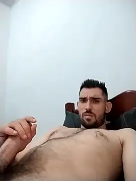 Snapshot of Richard9263 chatting on November 2, 4:06 am Richard9263 online show from November 2, 4:06 am