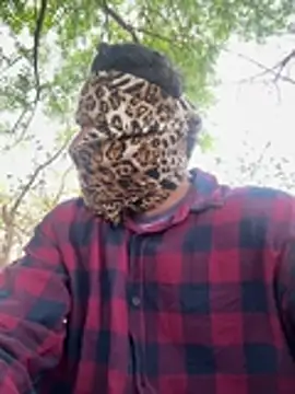 wildboy simon online show from May 3, 7:44 am