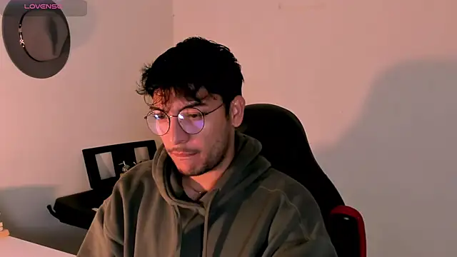 Pauldiazz online show from October 11, 12:47 am