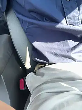 Snapshot of hotisraeli chatting on January 1, 8:24 am hotisraeli online show from January 1, 8:24 am