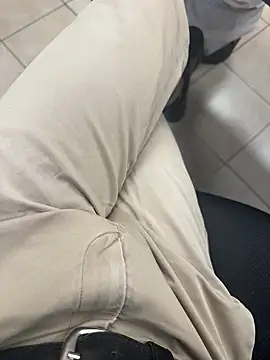 Snapshot of hotisraeli chatting on February 10, 12:39 pm hotisraeli online show from February 10, 12:39 pm