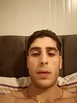 arenn1997 online show from January 6, 10:03 pm