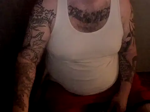 chubbycloudybottom online show from April 18, 5:42 am