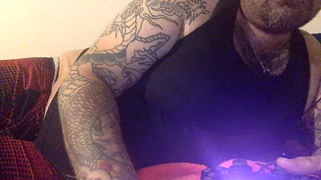 chubbycloudybottom online show from October 30, 6:48 am