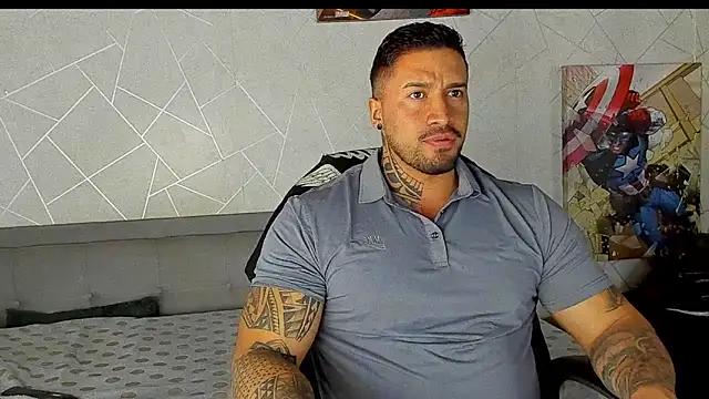 Cristian Walker online show from June 20, 1:38 pm