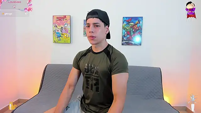 jonathanjoestar  online show from October 7, 8:35 pm