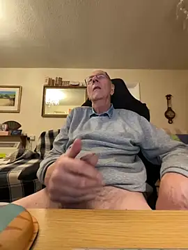 cutaboverest online show from November 28, 5:15 pm