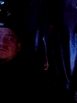 valleyoneofakind online show from September 28, 10:19 pm