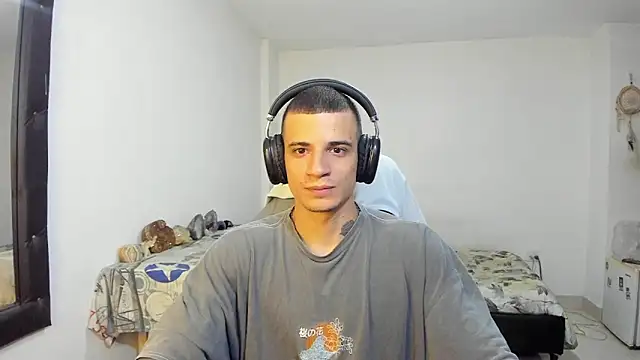 Balo lovers online show from April 25, 3:31 pm