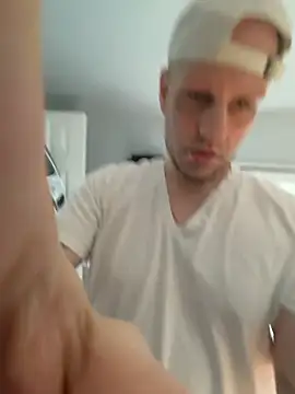 VixyGang online show from February 17, 4:28 pm