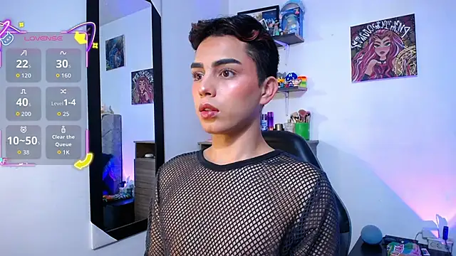 OwenBluee online show from March 21, 11:03 am