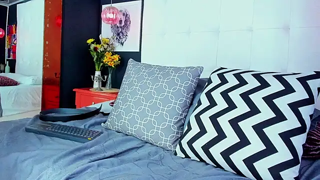 Damian09  online show from January 12, 4:31 am