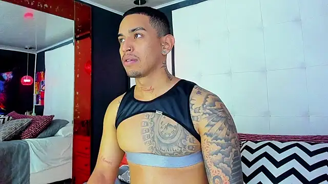 Damian09  online show from January 18, 3:57 am