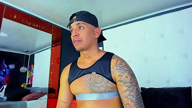 Damian09  online show from February 26, 10:51 pm