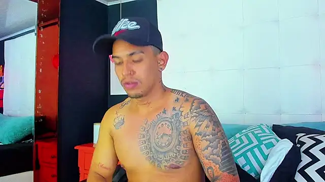 Damian09  online show from December 28, 4:30 am