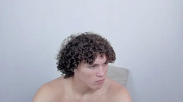 laurent nova online show from March 18, 6:50 pm