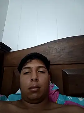 Caluis06 online show from May 10, 7:48 pm