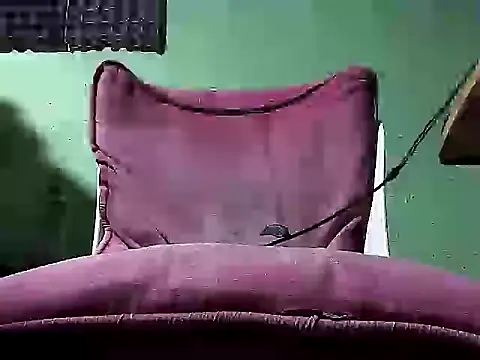 Snapshot of gxXxuesta chatting on October 14, 1:34 am gxXxuesta online show from October 14, 1:34 am