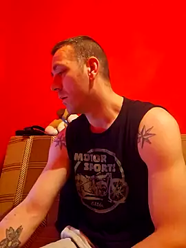 Snapshot of Aian09 chatting on January 5, 4:47 am Aian09 online show from January 5, 4:47 am