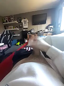 Snapshot of joel43278 chatting on January 27, 10:38 am joel43278 online show from January 27, 10:38 am