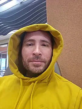 JeepinAround online show from February 21, 2:18 pm