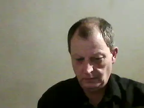 Snapshot of chubbybear2cum chatting on February 13, 4:54 am chubbybear2cum online show from February 13, 4:54 am