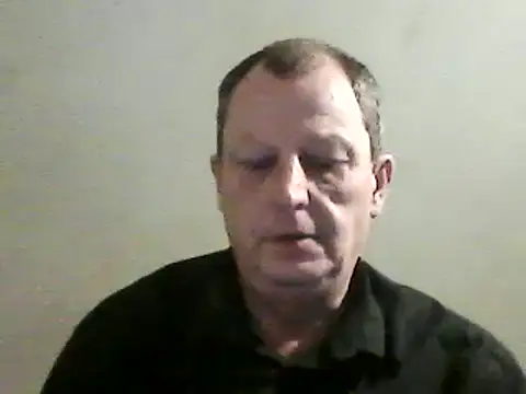 Snapshot of chubbybear2cum chatting on January 23, 12:14 am chubbybear2cum online show from January 23, 12:14 am