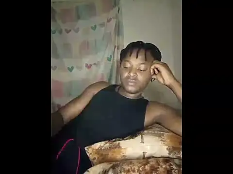 Freaky Vannahs online show from March 4, 1:01 am