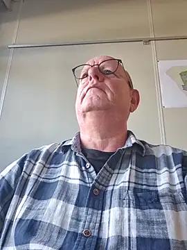 Snapshot of andrejoyfull64 chatting on September 30, 1:14 pm andrejoyfull64 online show from September 30, 1:14 pm