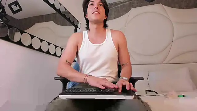 Karimferrer online show from September 27, 7:56 pm