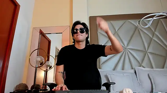 Karimferrer online show from October 1, 7:51 pm