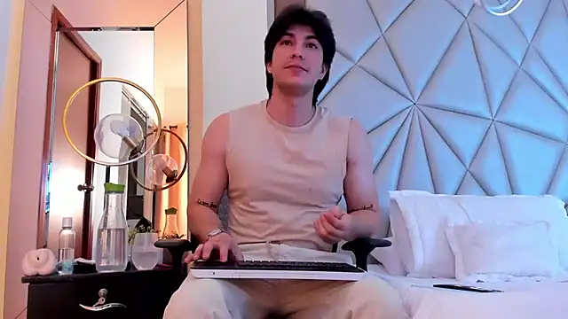 Karimferrer online show from January 28, 3:36 am