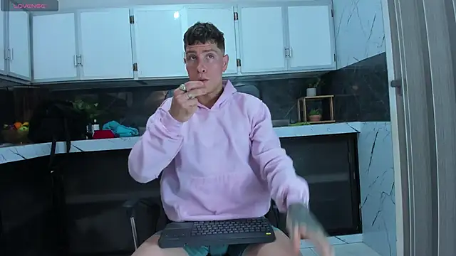 french sexx online show from April 14, 1:38 am