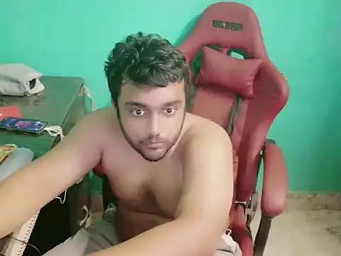 Snapshot of telugu_boy_ chatting on October 25, 2:24 am telugu boy  online show from October 25, 2:24 am