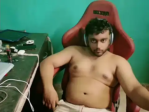 Snapshot of telugu_boy_ chatting on October 19, 11:13 am telugu boy  online show from October 19, 11:13 am
