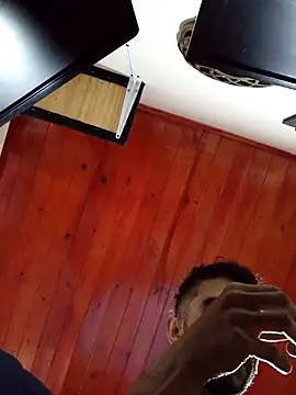 weedmanhot28 online show from September 27, 12:36 pm