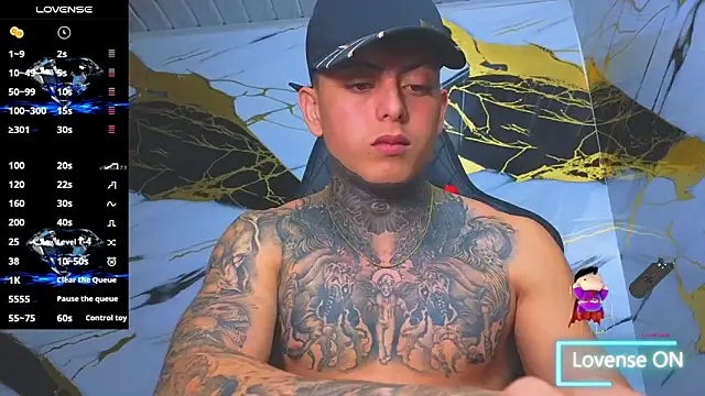 Kevin22 222 online show from October 6, 7:46 am