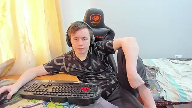 iliaskrislove online show from July 3, 7:58 am